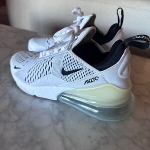 Nike Air Max 270 Women’s Size 5